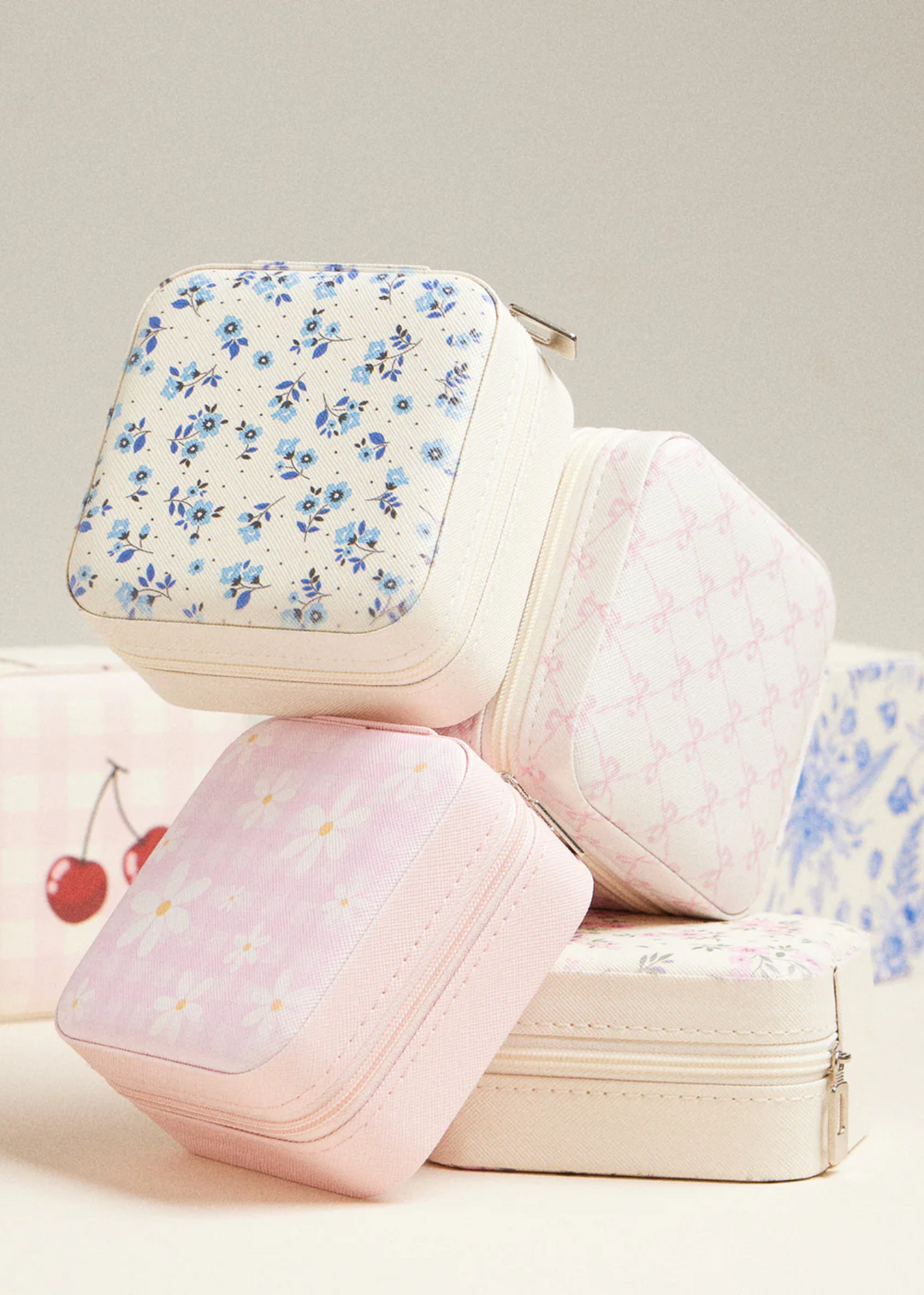 Bow Monogram Print Travel Jewelry Box - Pink