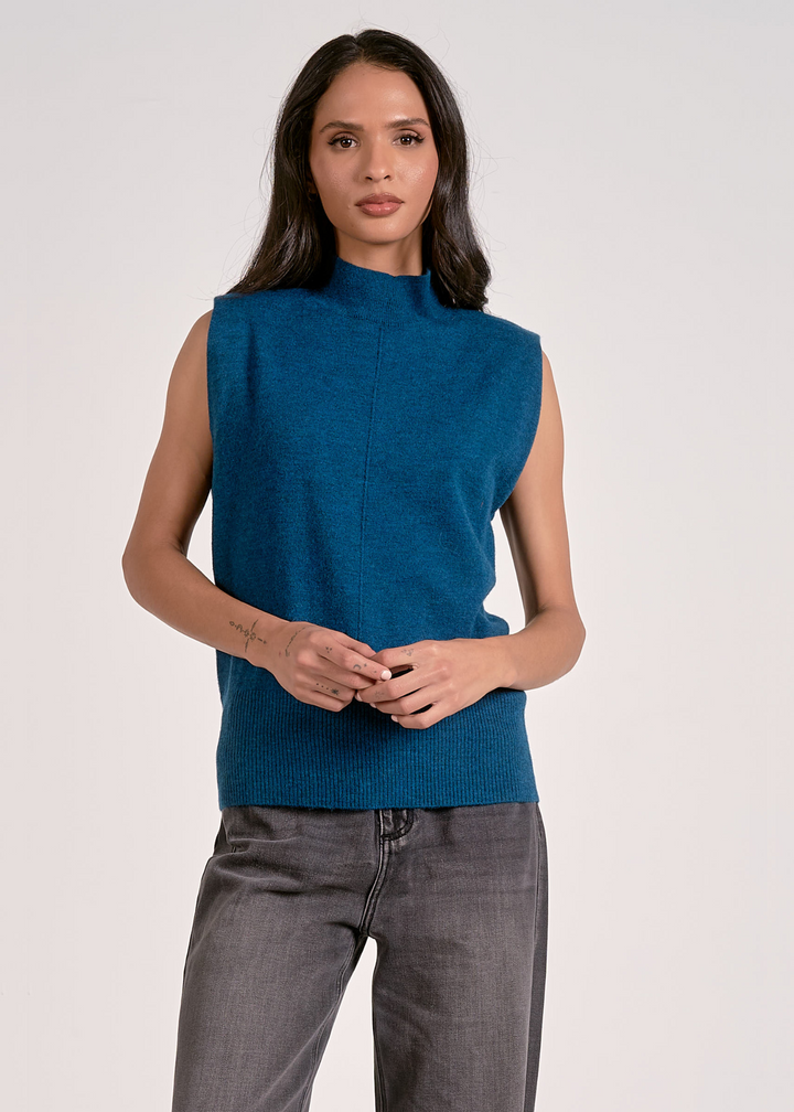 Elan Kate Sleeveless Sweater