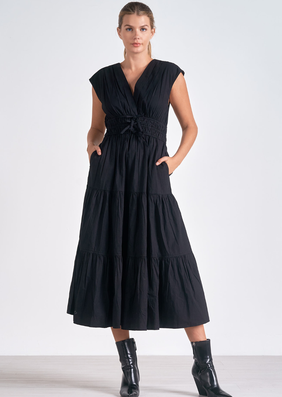 Elan Tilly Midi Dress