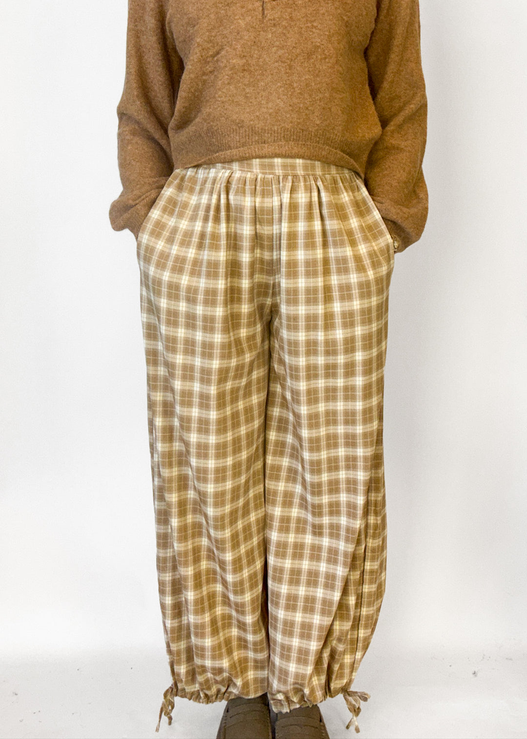 Blake Plaid Balloon Pants