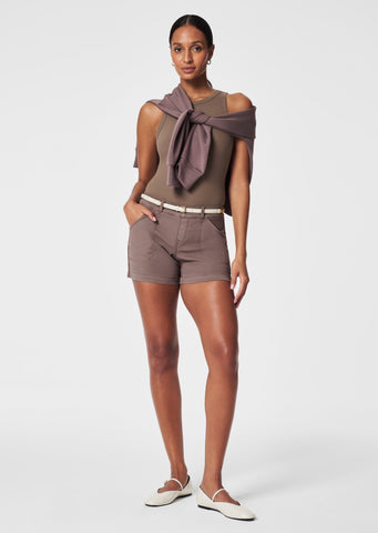 brown stretch mid rise 4" inseam shorts with pockets and belt loops