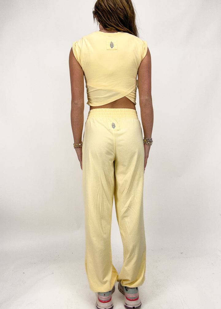 FP Movement Hot Shot Crossover Set - Sunlit Yellow