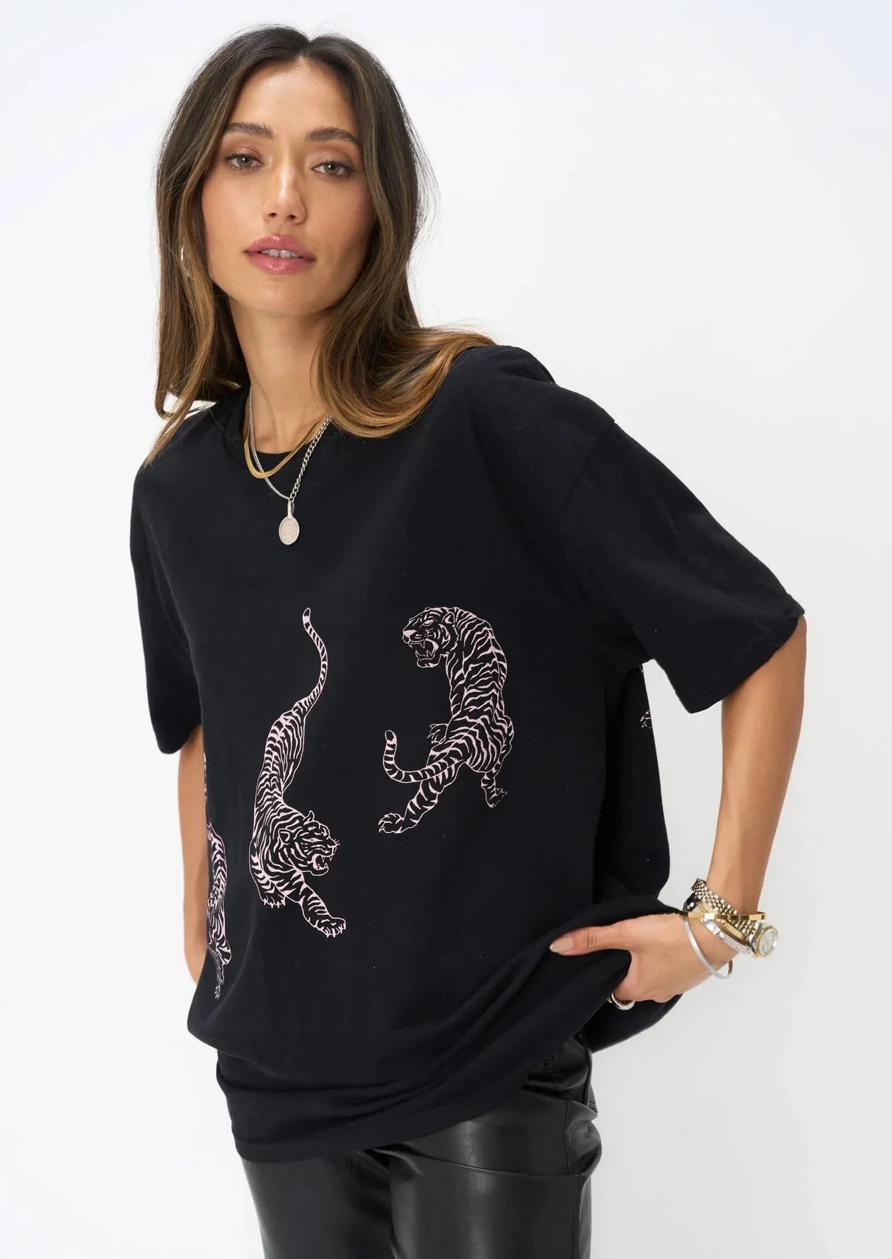 black oversized tee shirt with tiger graphic that wraps all the way around