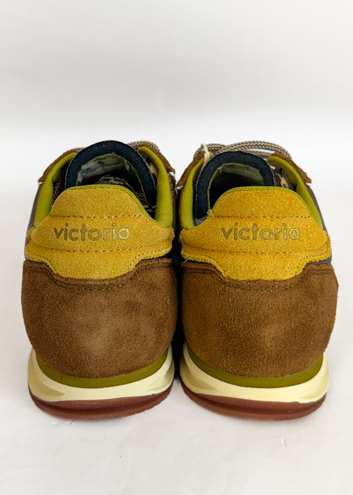 Victoria Saturno Sneakers