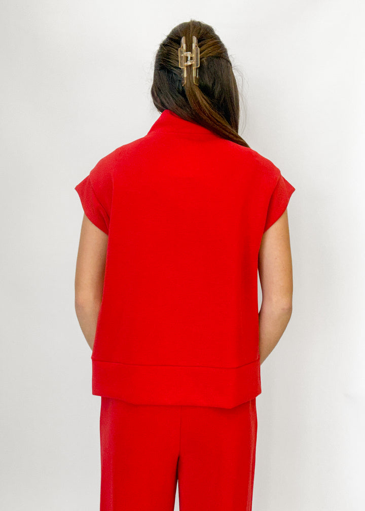 Camden Zip Thorough Top